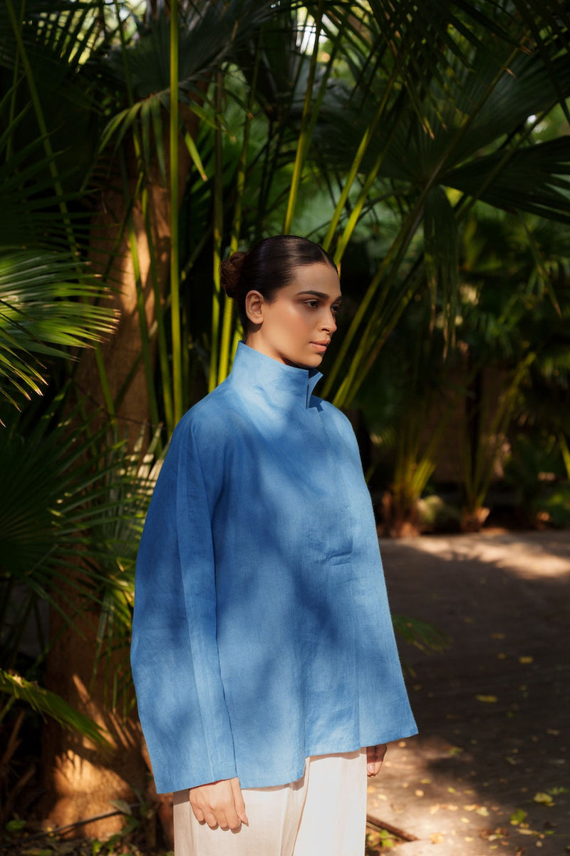Ocean breeze Azzure-Shirt linen by Zanzibar Living in blue for women Worldwide