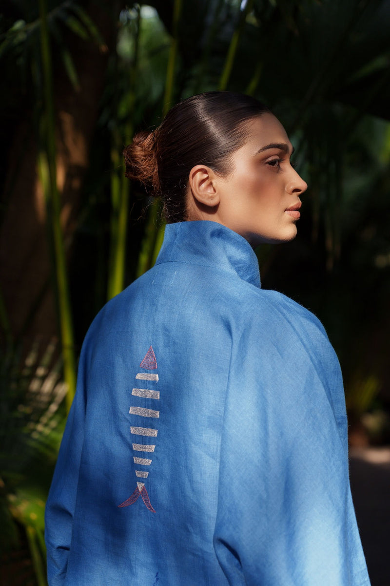 Ocean breeze Azzure-Shirt linen by Zanzibar Living in blue for women Worldwide