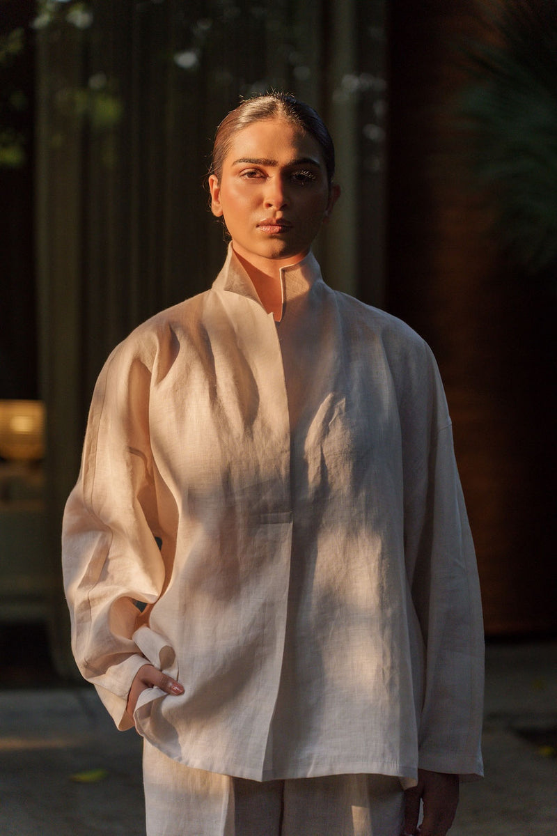 Ocean breeze Ivory-Shirt linen by Zanzibar Living in ivory for women Worldwide