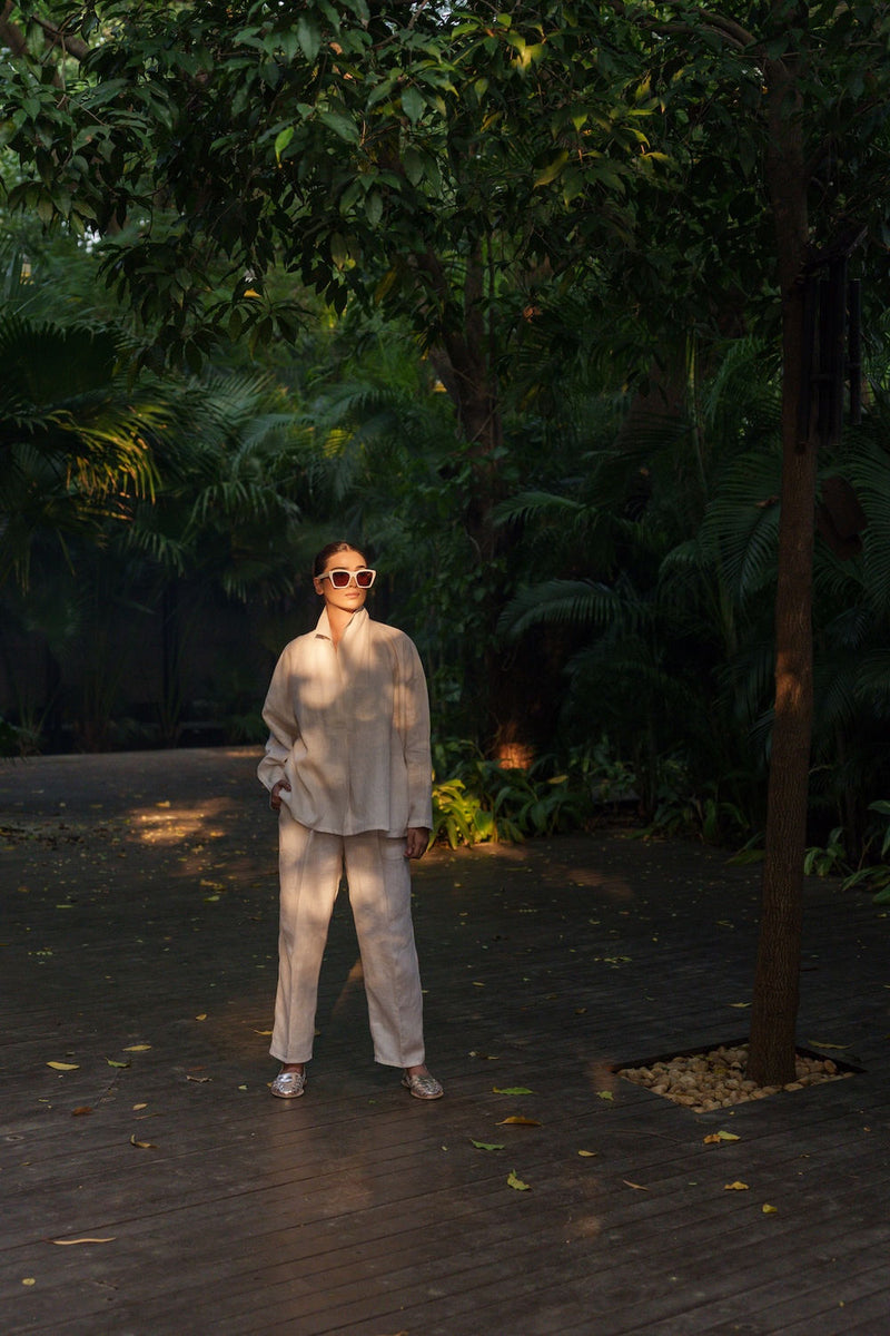 Ocean breeze Ivory-Shirt linen by Zanzibar Living in ivory for women Worldwide