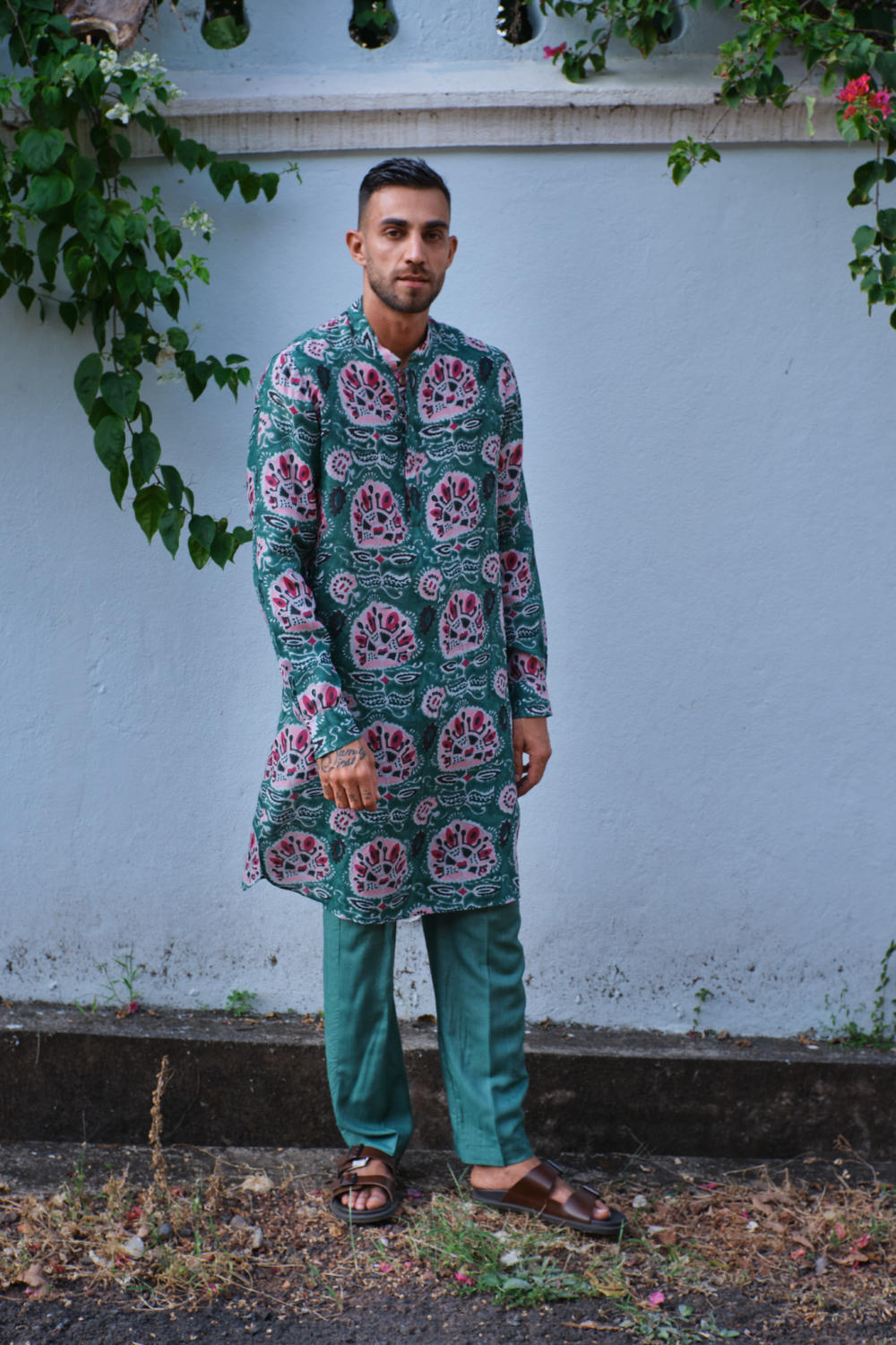 Pista Kurta