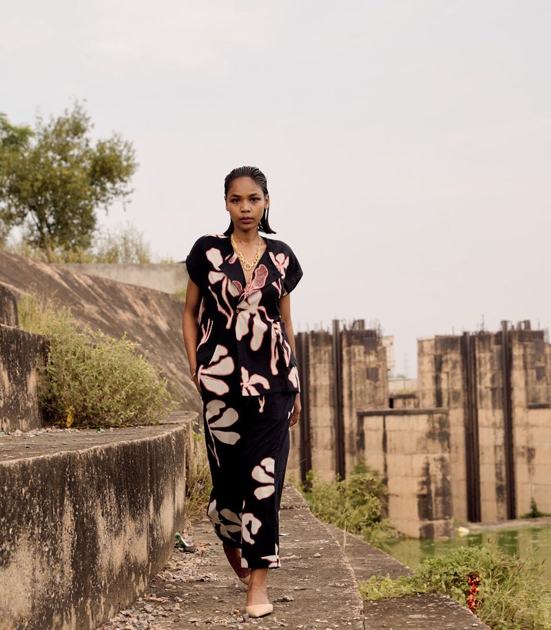 Lark co-ord set cotton by Khara Kapas in black for women Worldwide