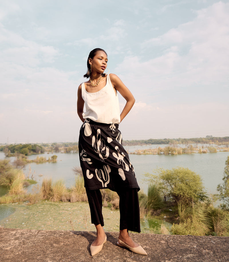 Zura skirt trouser cotton by Khara Kapas in black for women Worldwide
