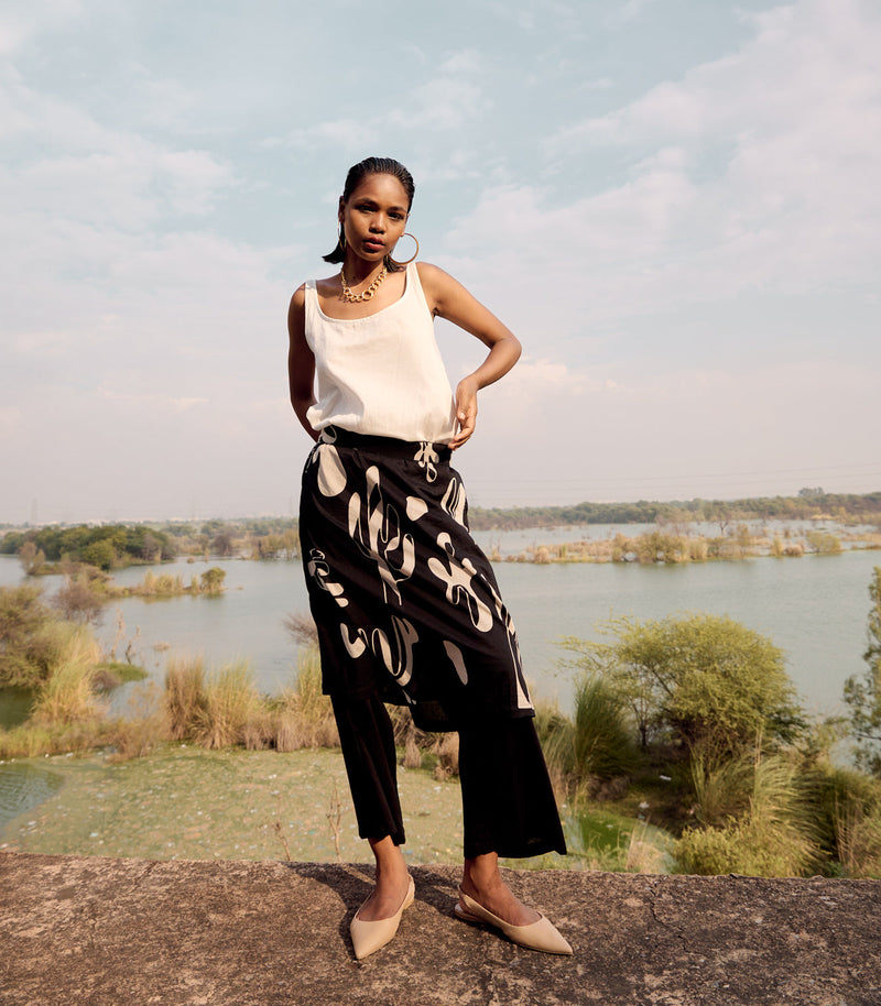 Zura skirt trouser cotton by Khara Kapas in black for women Worldwide