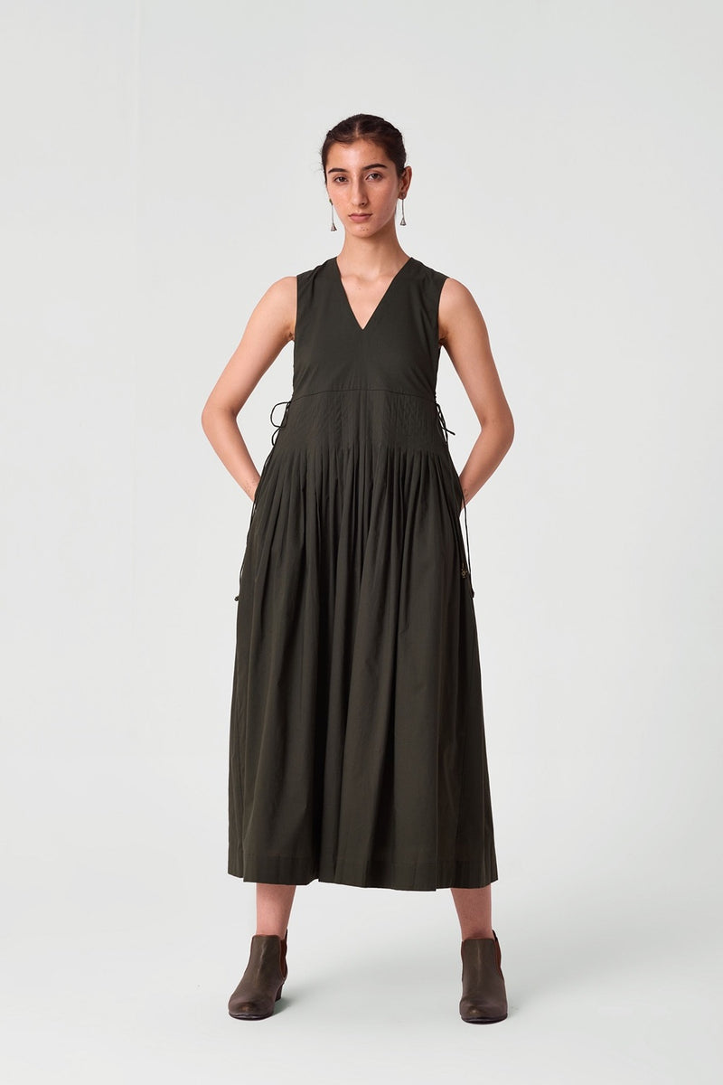 Dhriti Green Midi Dress