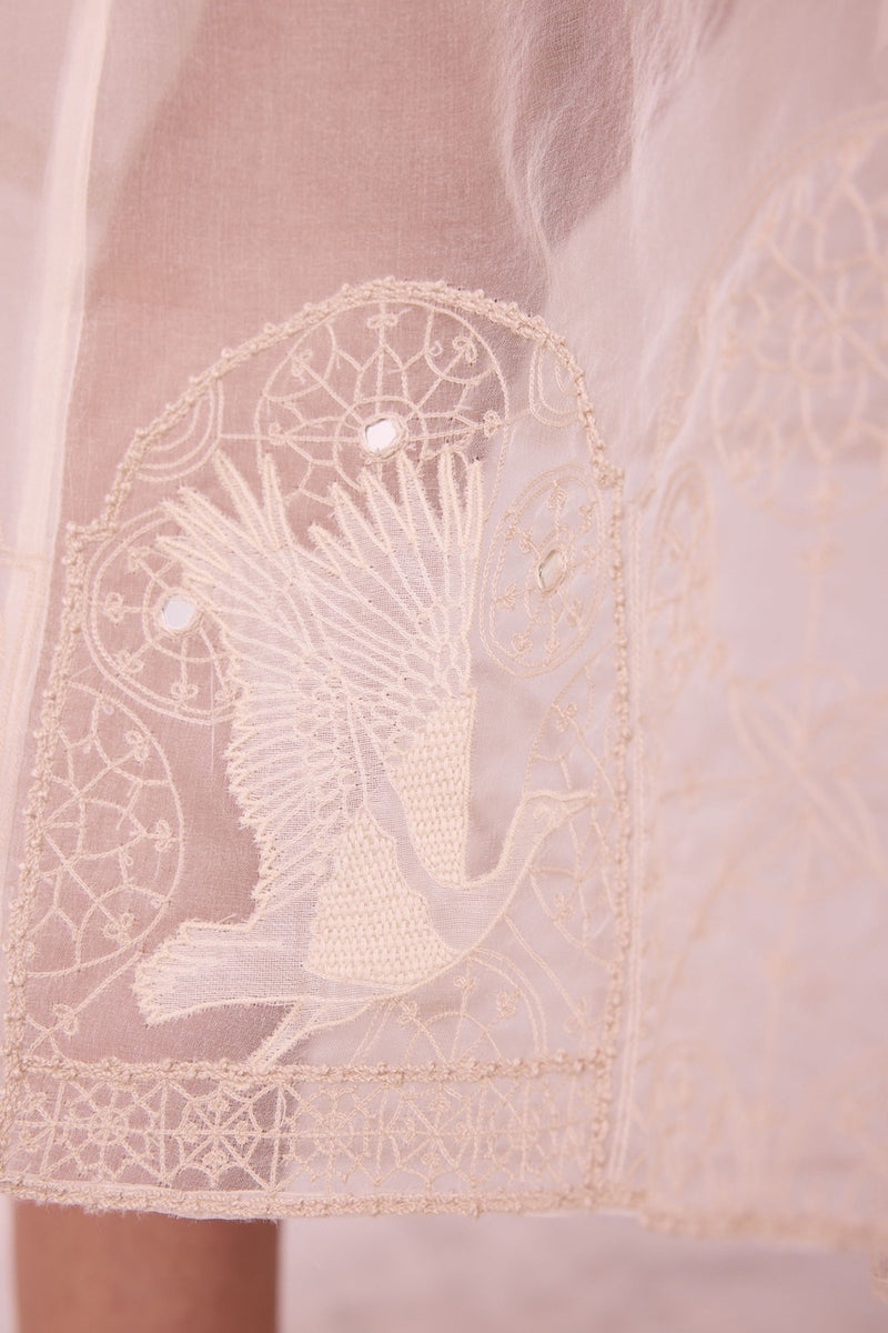 Dhuthi Off White Embroidered Skirt