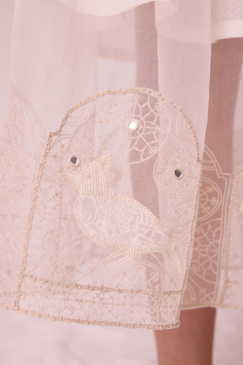 Dhuthi Off White Embroidered Skirt