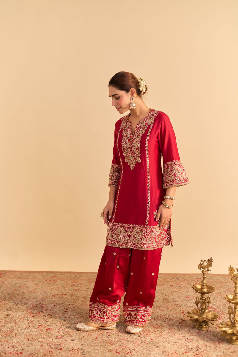 Dua Deep red Dabka Zardozi Embroidered Short kurta Set by SHEETAL BATRA in red color for women Worldwide