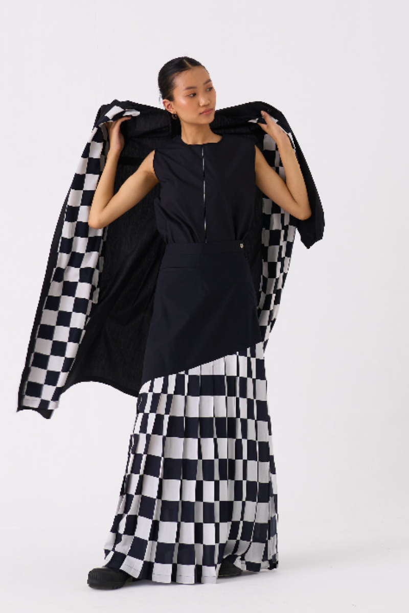 BACK YOKE JACKET CO-ORD 
(SET OF 3)-BLACK poplin by THREE in black color for women Worldwide