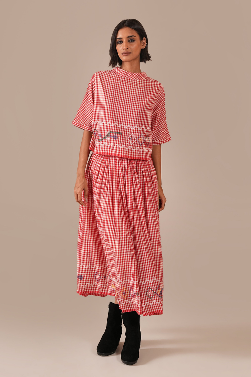 EMBER SHORE SET 100% cotton by Indigo Dreams in red color for women Worldwide