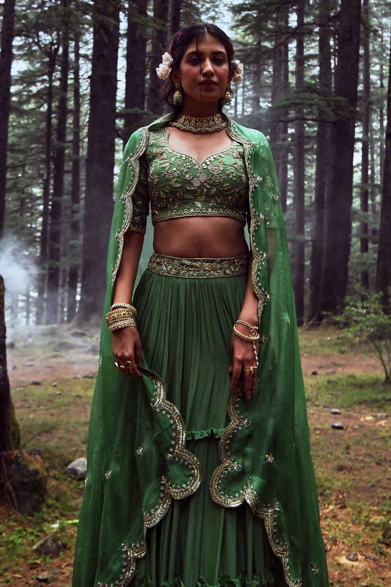 Enya Lehenga Set crepe by Paulmi & Harsh-kahan Sep'26 in green for women Worldwide