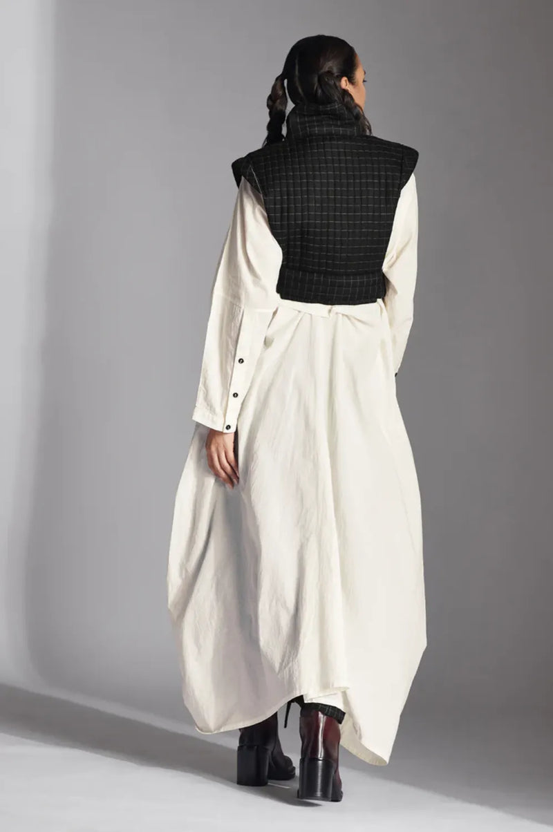 Eira Jacket-Black/ White Checks by Chola in black color for women Worldwide