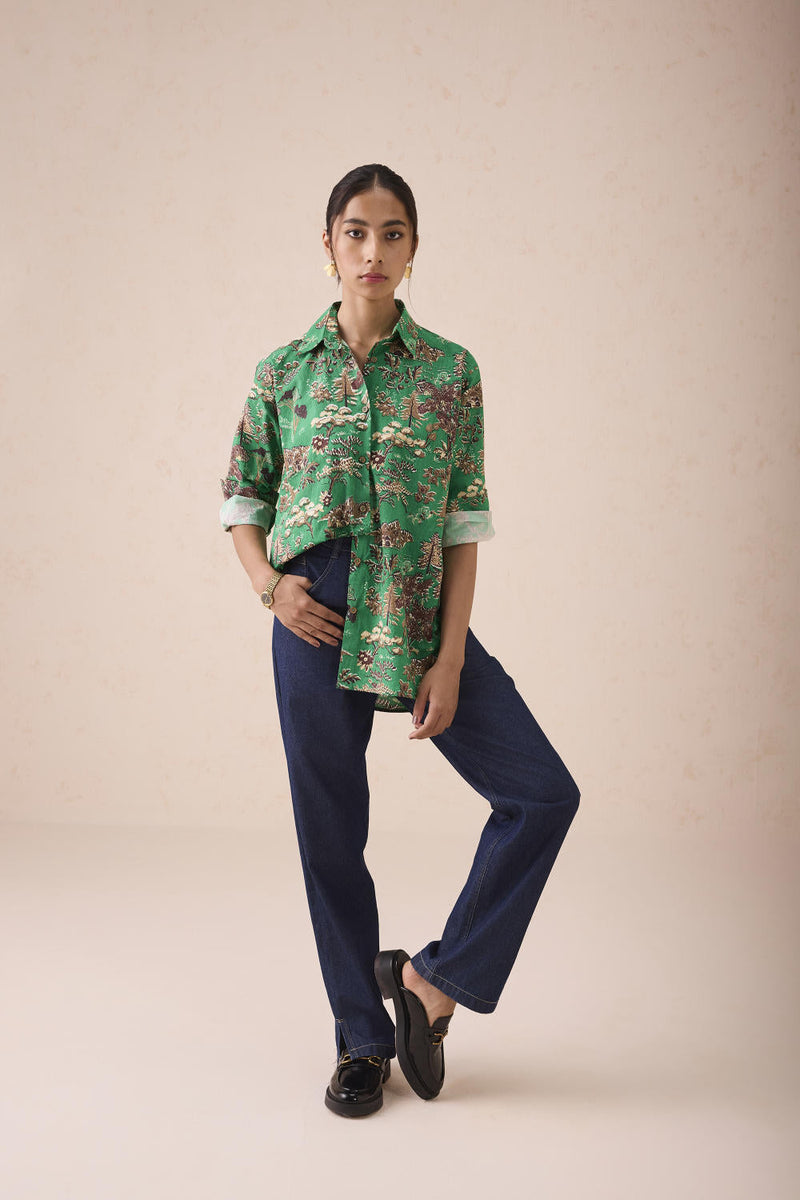Emerald Fields Classic Organic Cotton Shirt poplin by SUI in green color for women Worldwide