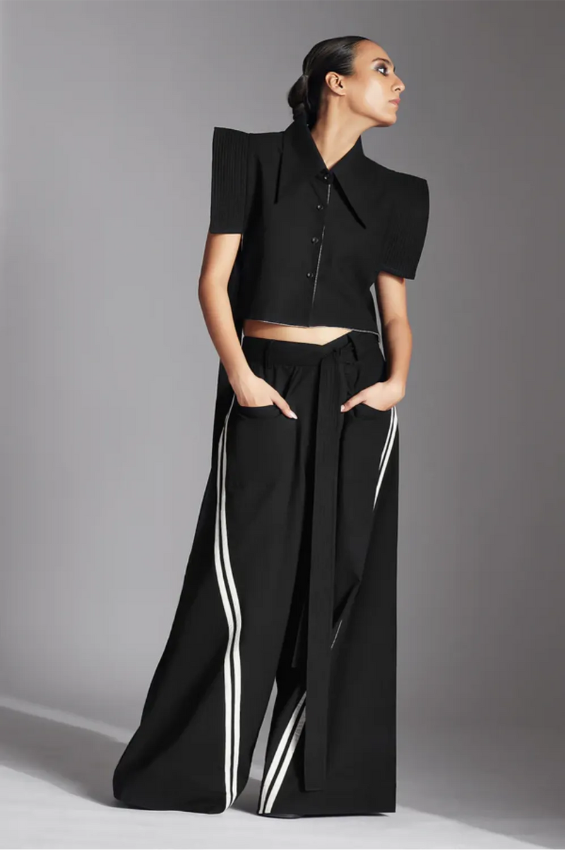 Emy Jacket-Black cotton by Chola in black color for women Worldwide