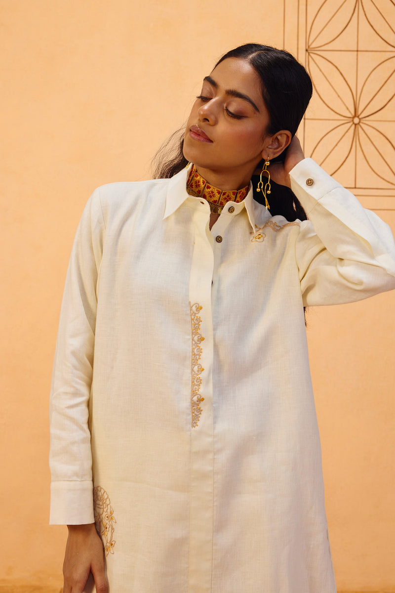 Eternal Linen Kurta linen kurta/kurta set by SUI in off-white for women Worldwide