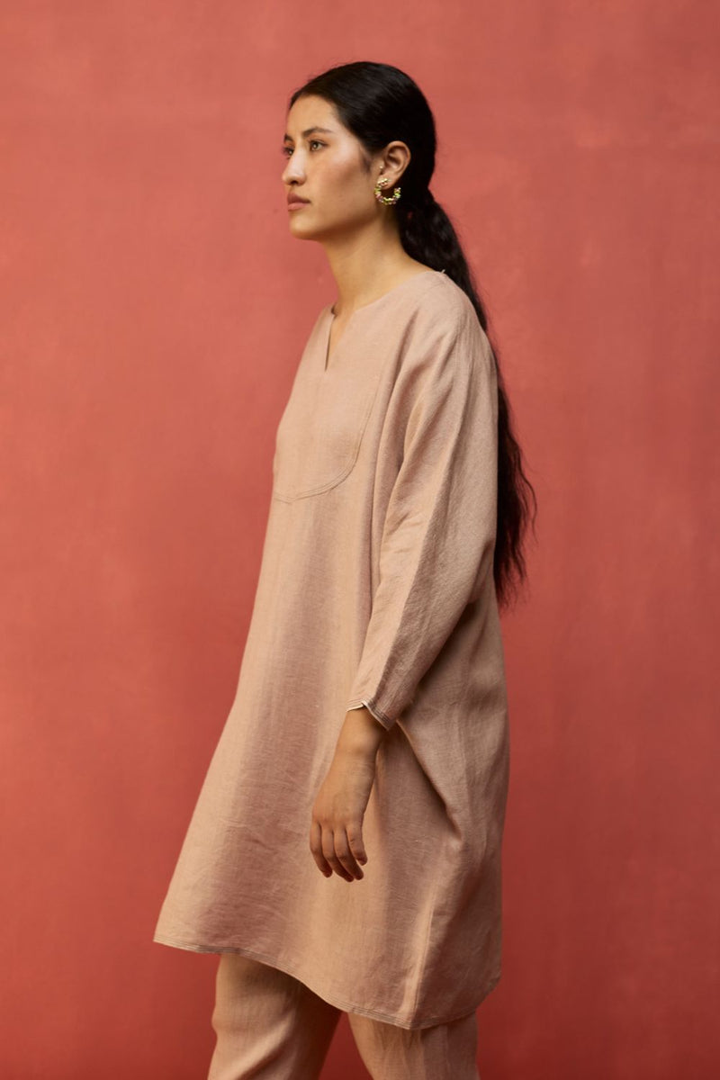 Etsu Yoke Linen Kurta - Dusty Rose linen by Manan in blush color for women Worldwide