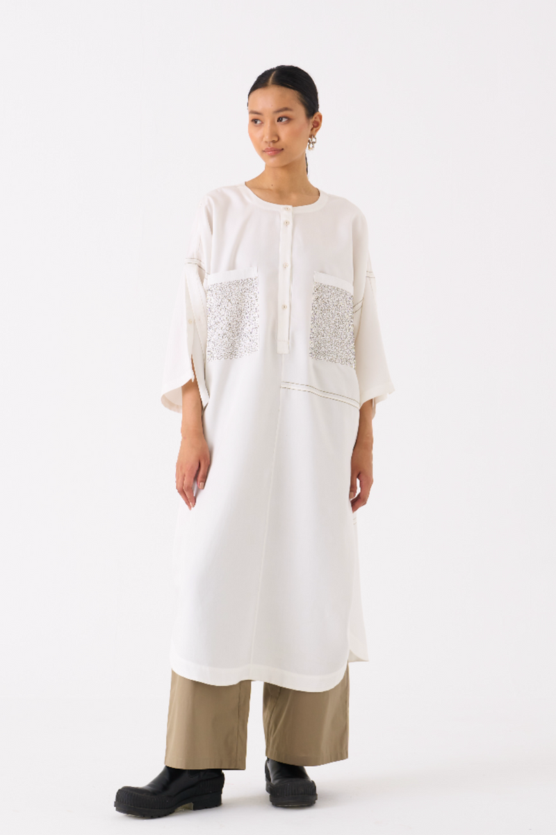 PATCH POCKET TUNIC CO-ORD
(SET OF 2)-IVORY & SAGE poplin by THREE for women Worldwide
