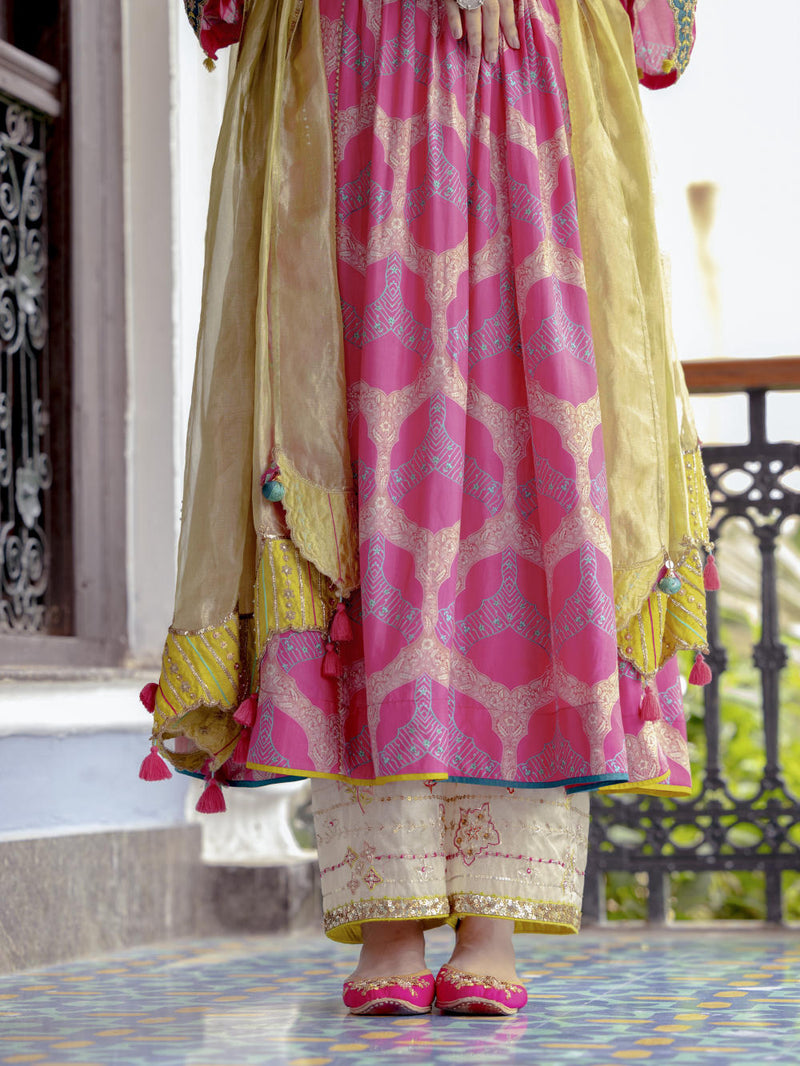Fariba Hot Pink Ivory Yoke Kurta Set Kurta Sets by Rajiramniq for women Worldwide