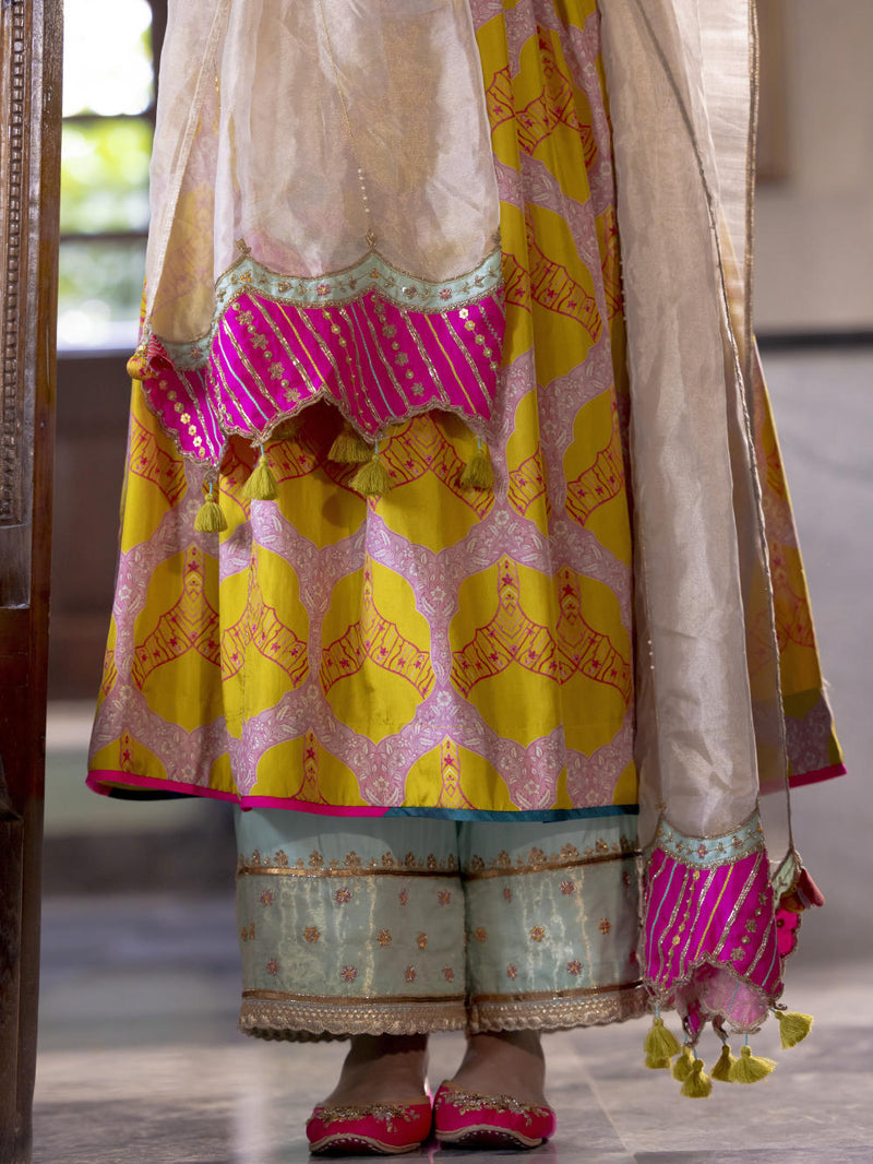 Fariba Lime Yellow Ivory Yoke Kurta Set Kurta Sets by Rajiramniq for women Worldwide