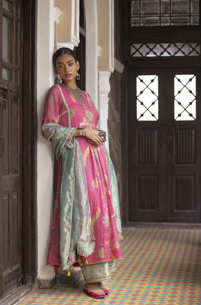 Fariba Pink Printed Back Yoke Kurta Set Kurta Sets by Rajiramniq for women Worldwide