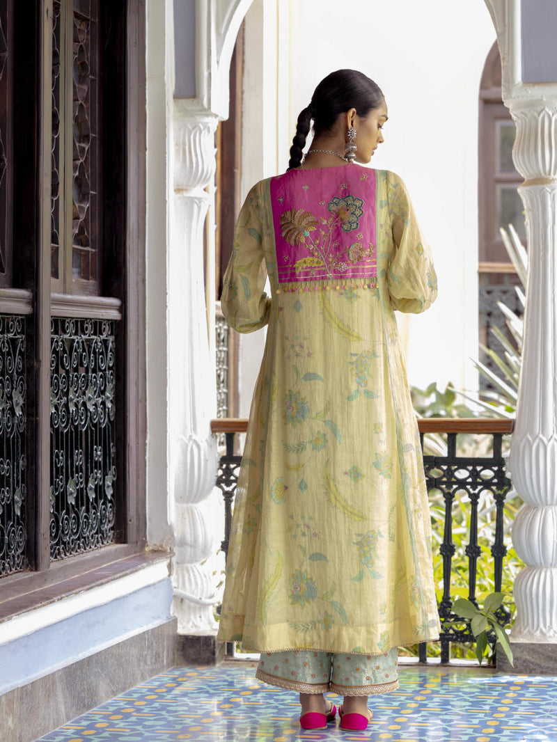 Fariba Ivory Printed Back Yoke Kurta Set Kurta Sets by Rajiramniq for women Worldwide