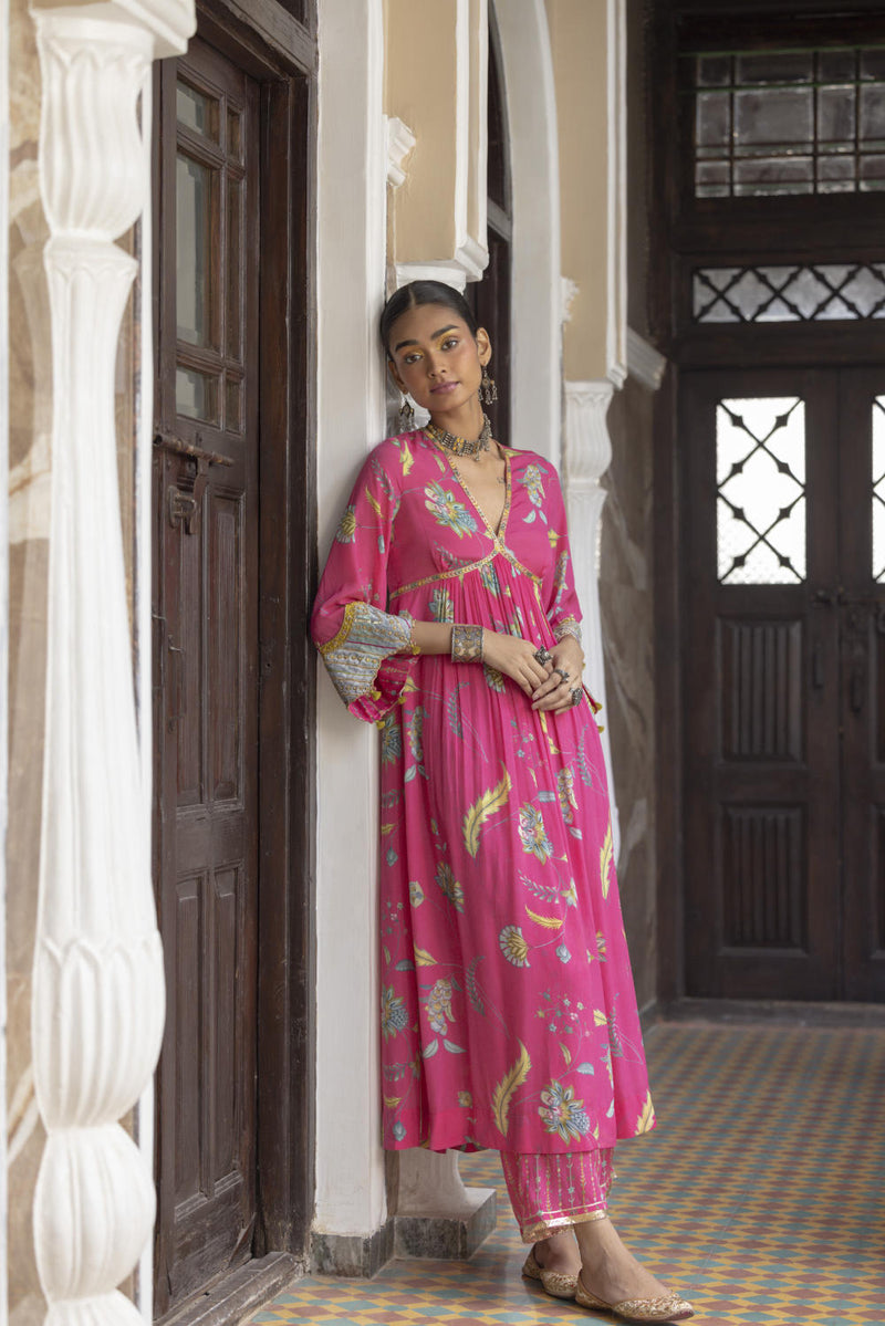 Fariba Hot Pink Bell Sleeve Printed Kurta Set Kurta Sets by Rajiramniq for women Worldwide
