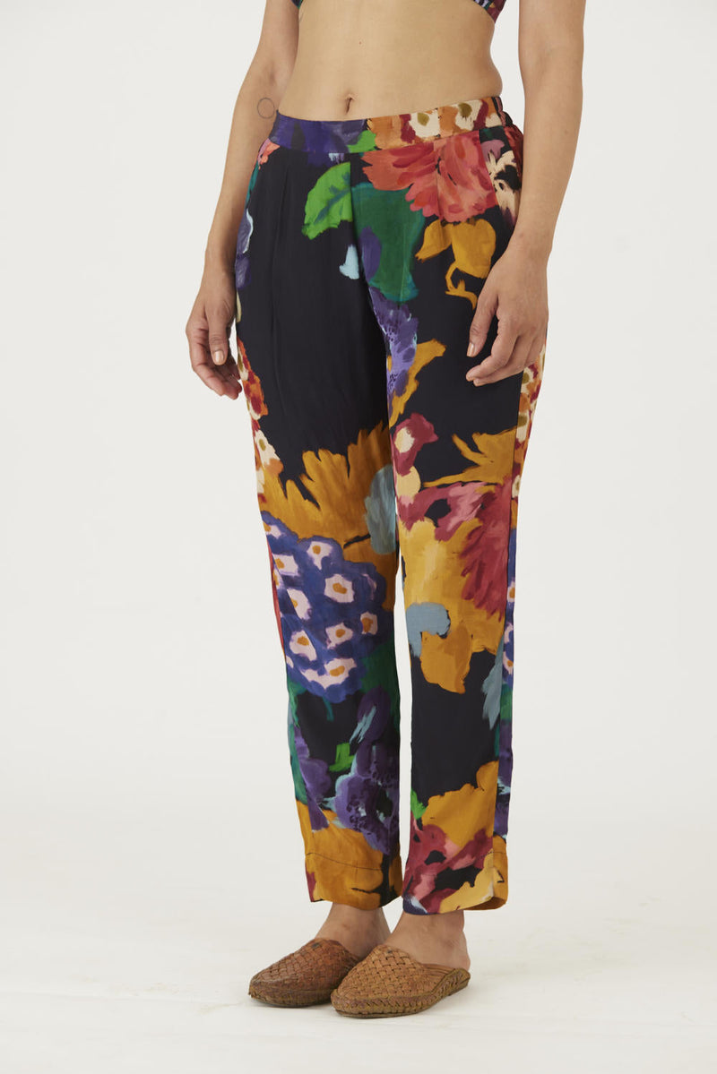 FARAH BLACK BRALETTE & PANTS SET Co-ord Set by Yam in black color for women Worldwide