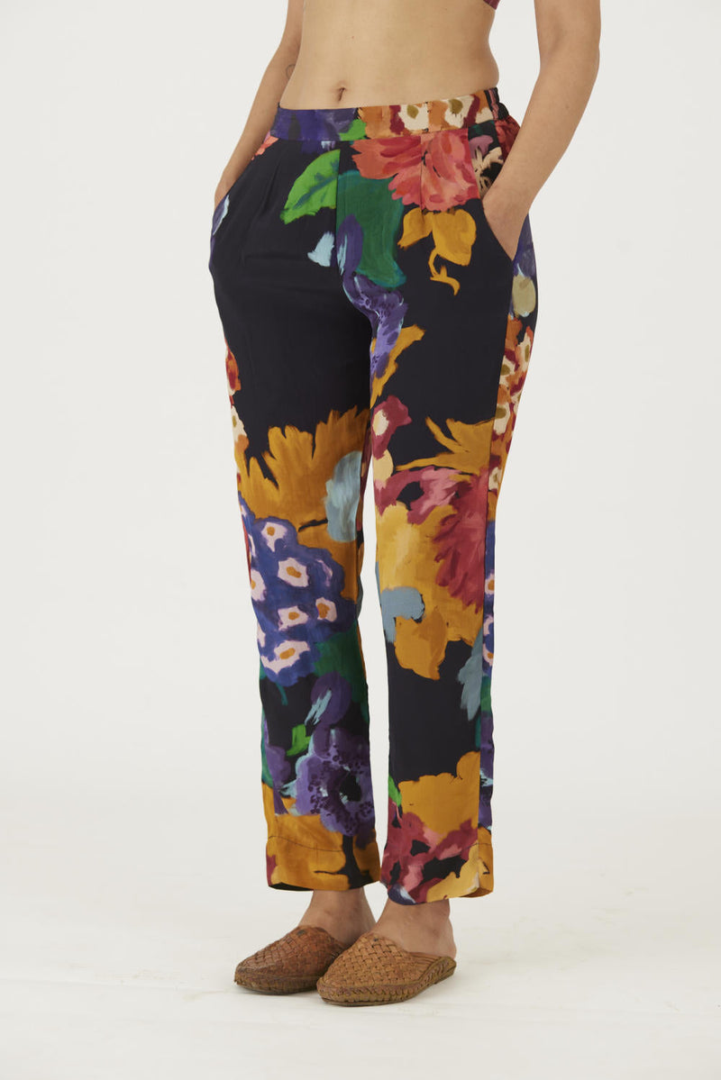 FARAH BLACK BRALETTE & PANTS SET Co-ord Set by Yam in black color for women Worldwide