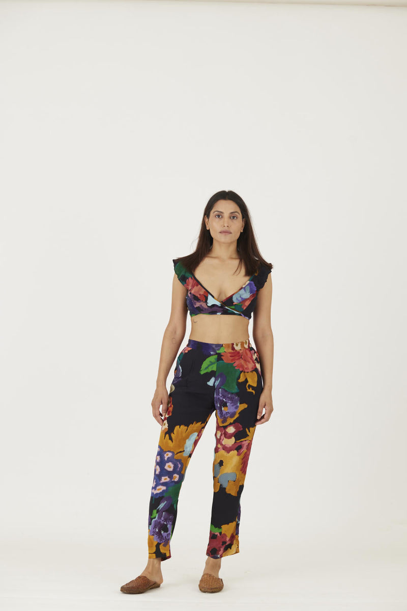 FARAH BLACK BRALETTE & PANTS SET Co-ord Set by Yam in black color for women Worldwide