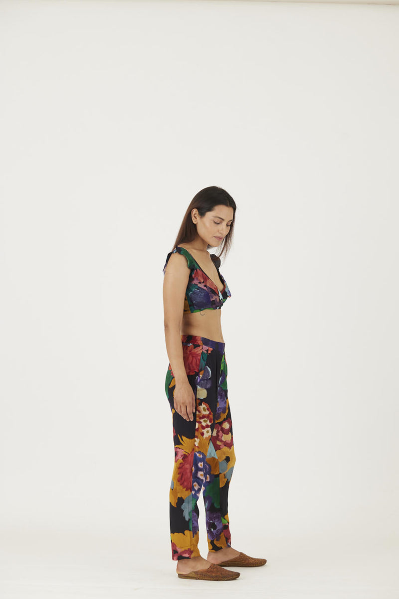 FARAH BLACK BRALETTE & PANTS SET Co-ord Set by Yam in black color for women Worldwide
