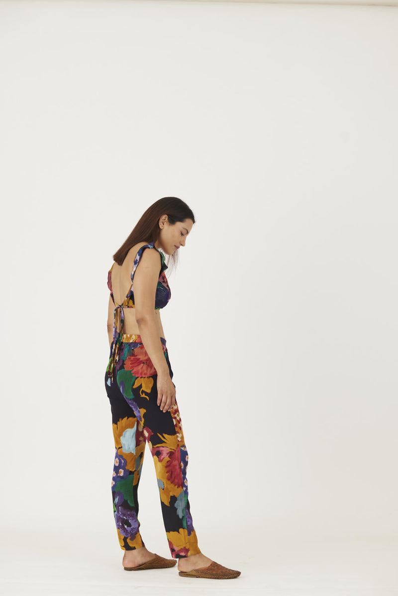 FARAH BLACK BRALETTE & PANTS SET Co-ord Set by Yam in black color for women Worldwide