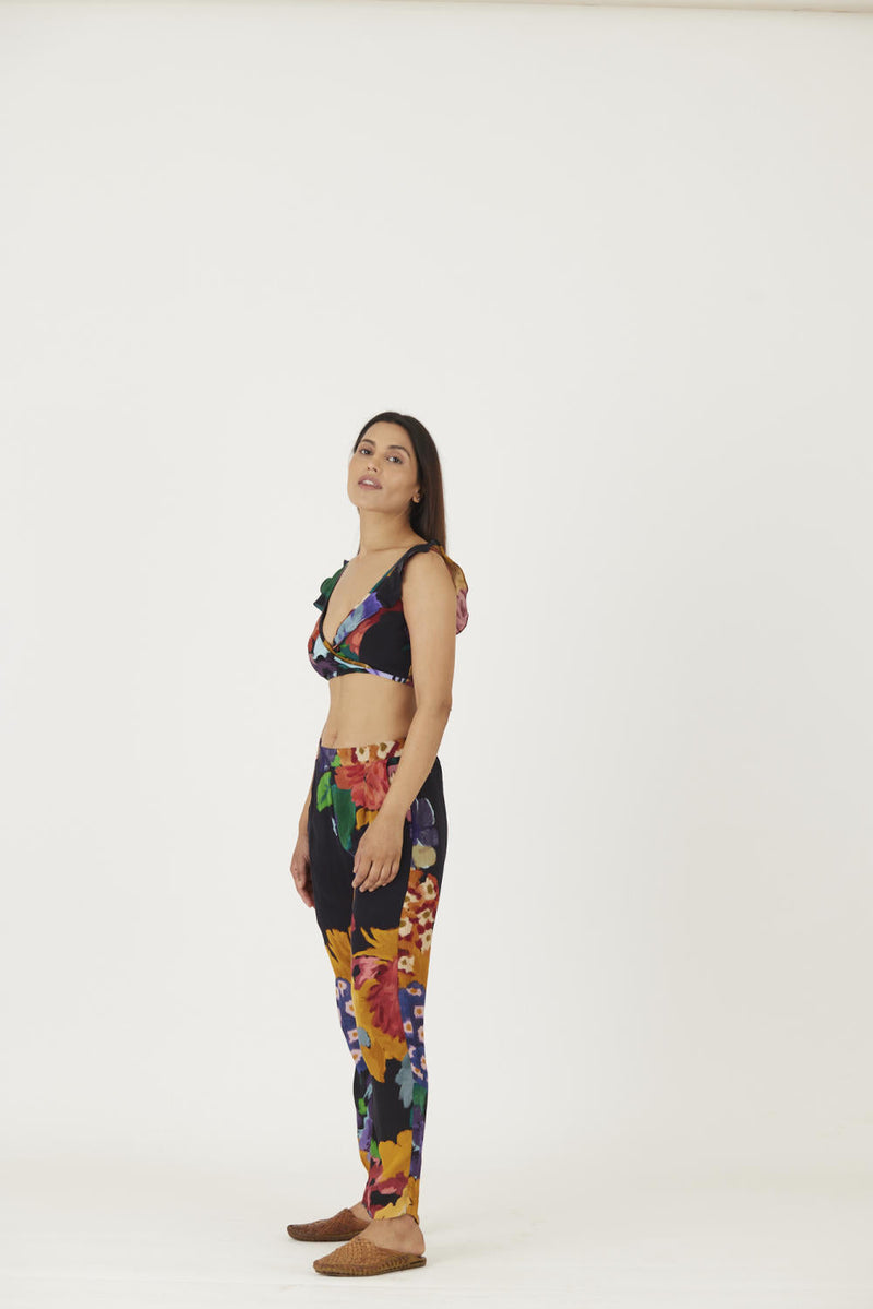 FARAH BLACK BRALETTE & PANTS SET Co-ord Set by Yam in black color for women Worldwide