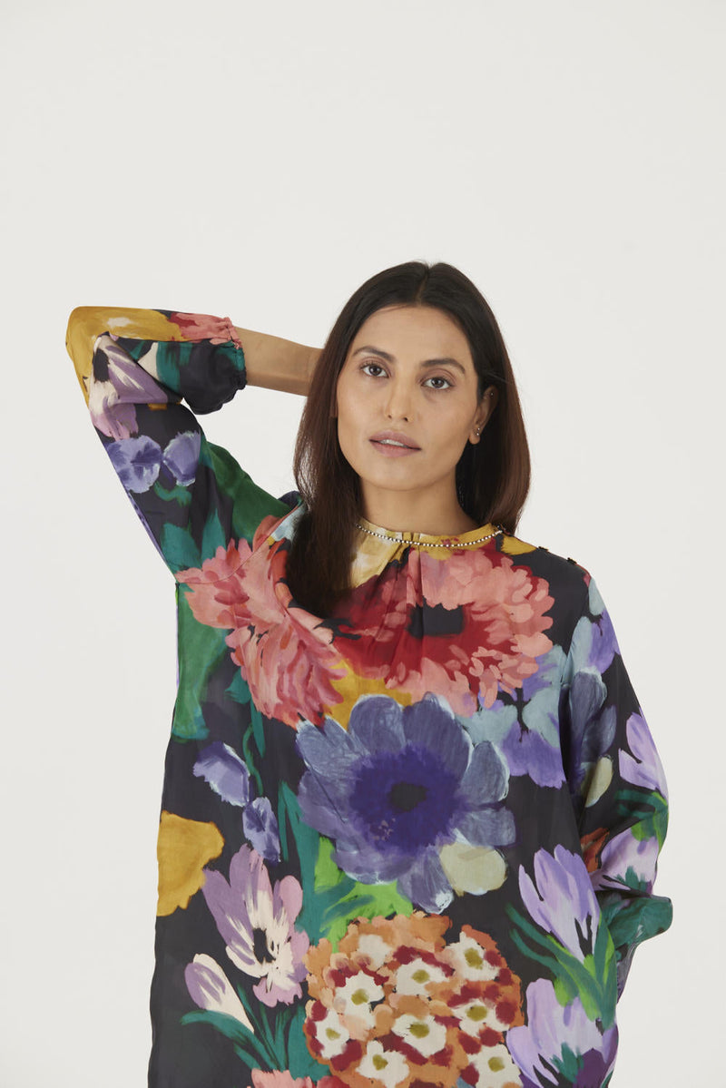 FARAH BLACK KURTA SET Kurta Sets by Yam in black color for women Worldwide