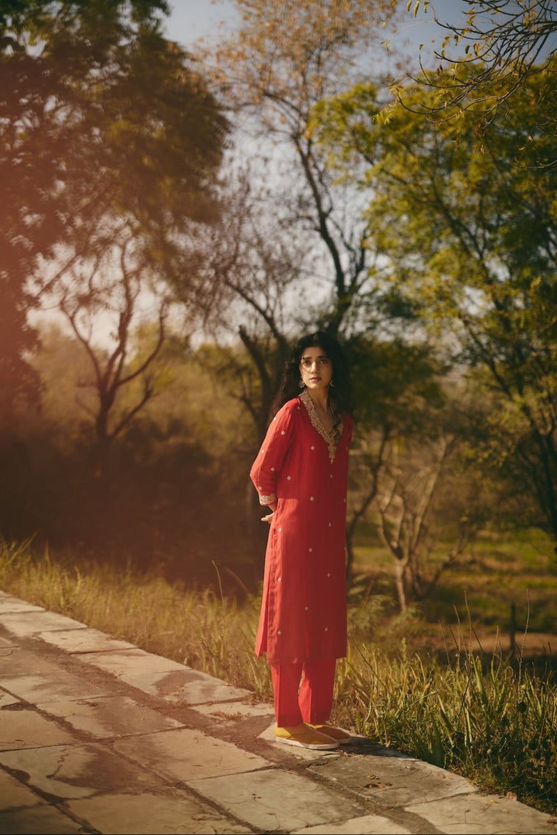 FARIHA & NAZEERA KURTA & PANT chanderi by Rashika Mittal in red color for women Worldwide