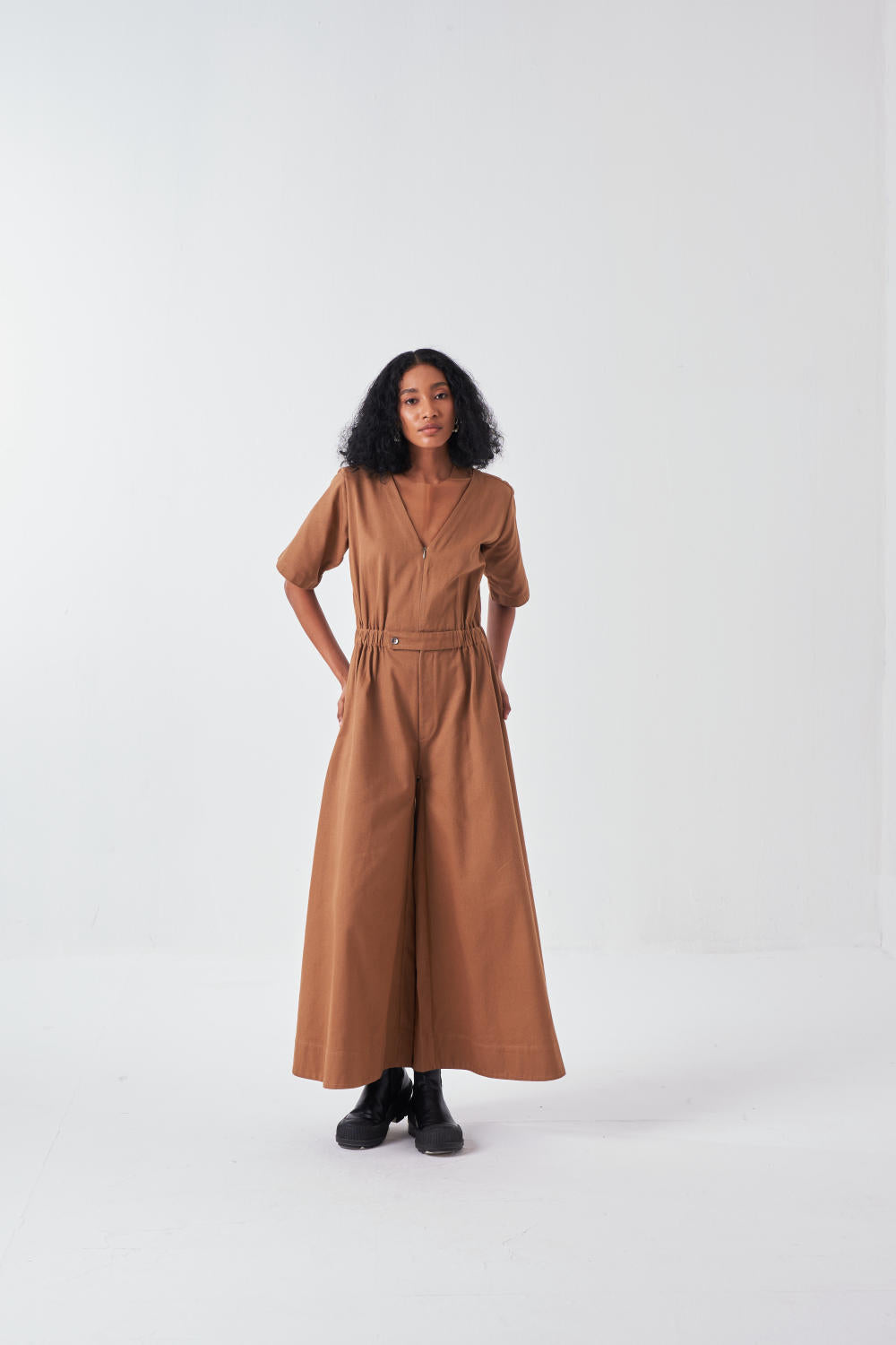 SIDE ELASTIC WAIST JUMPSUIT-SAND