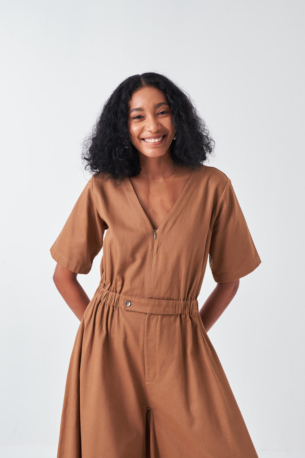 SIDE ELASTIC WAIST JUMPSUIT-SAND