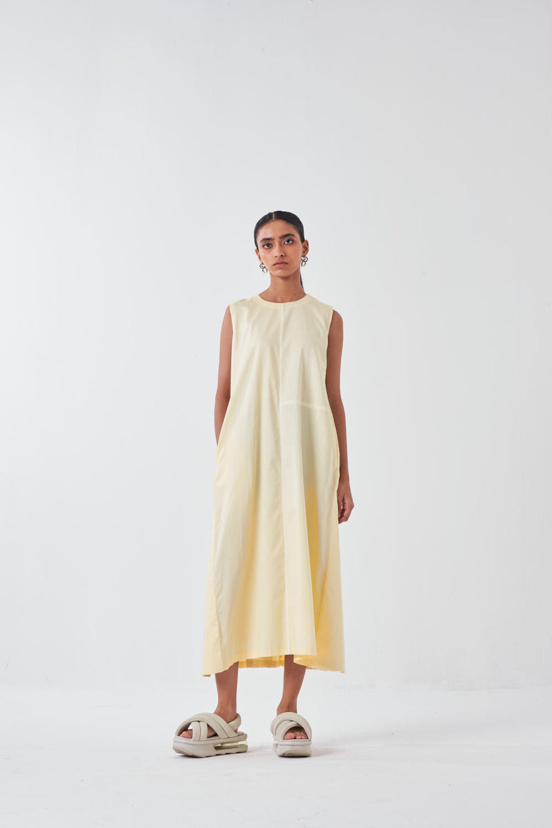 BACK PLEAT DRESS -BUTTER poplin by THREE for women Worldwide