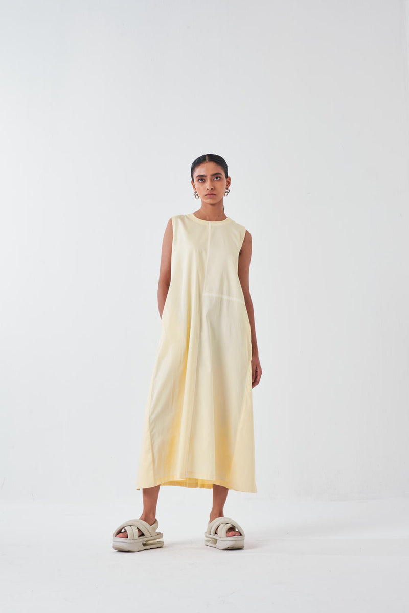 BACK PLEAT DRESS -BUTTER poplin by THREE for women Worldwide