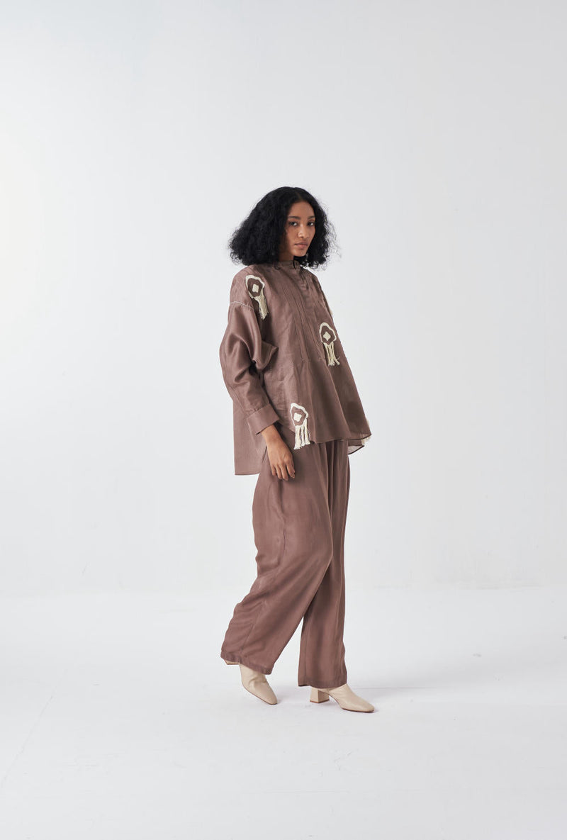 FRINGE PINTUCK BAT SLEEVE SHIRT-CEDAR poplin by THREE for women Worldwide