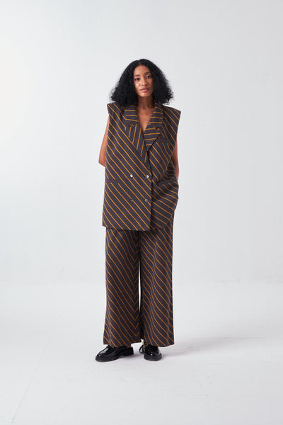 DIAGONAL STRIPE BOTTOM-CHARCOAL STRIPE