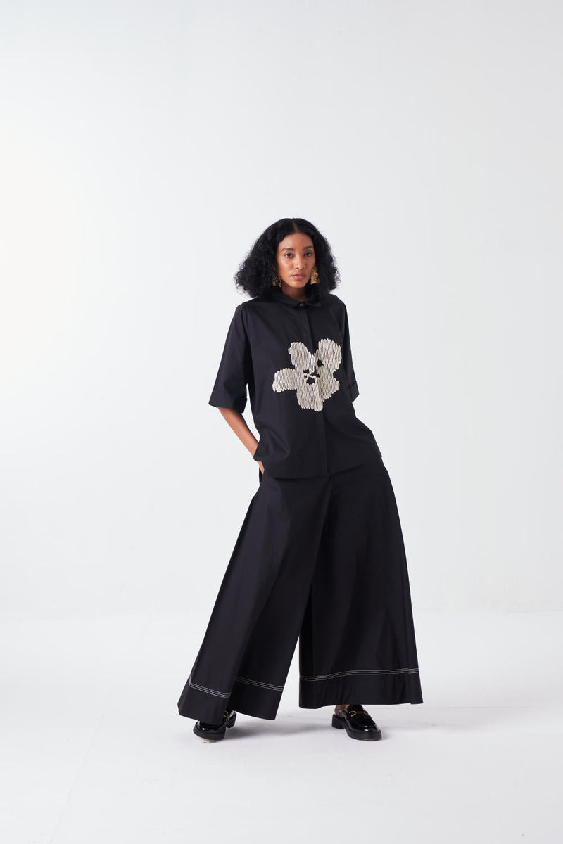 EMB. FLORAL SHIRT-BLACK poplin by THREE for women Worldwide