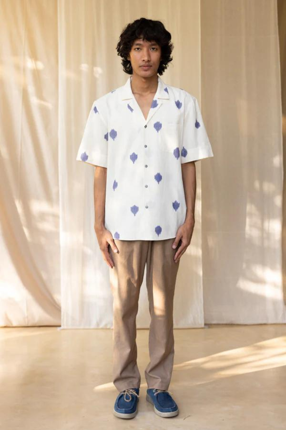 FLOATING DOTS RESORT SHIRT