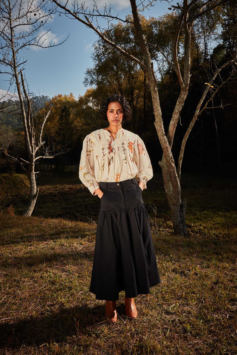 Phantom Skirt cotton by Khara Kapas in black for women Worldwide