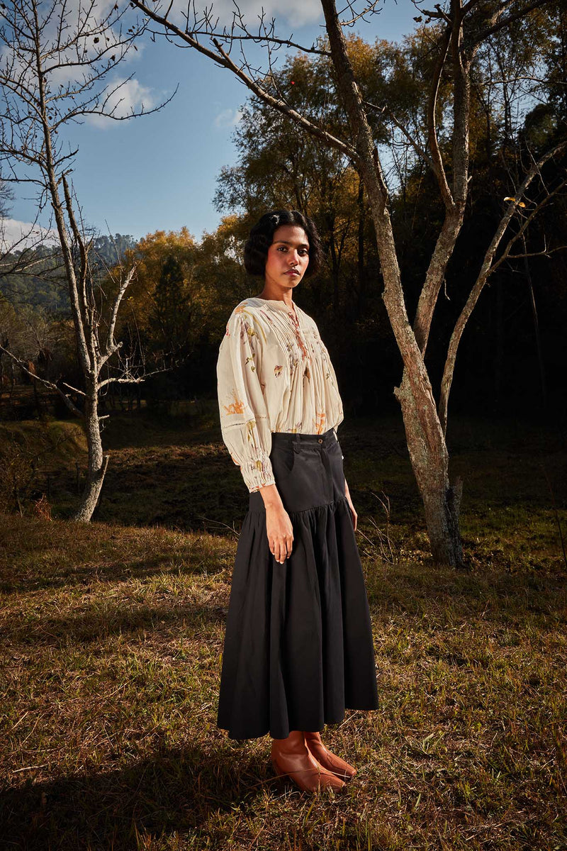 Phantom Skirt cotton by Khara Kapas in black for women Worldwide