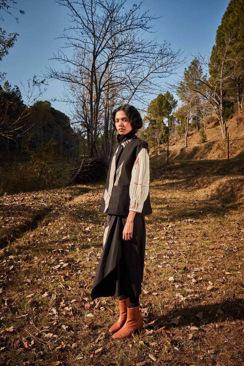 Rustle co-ord set oxford by Khara Kapas in black for women Worldwide