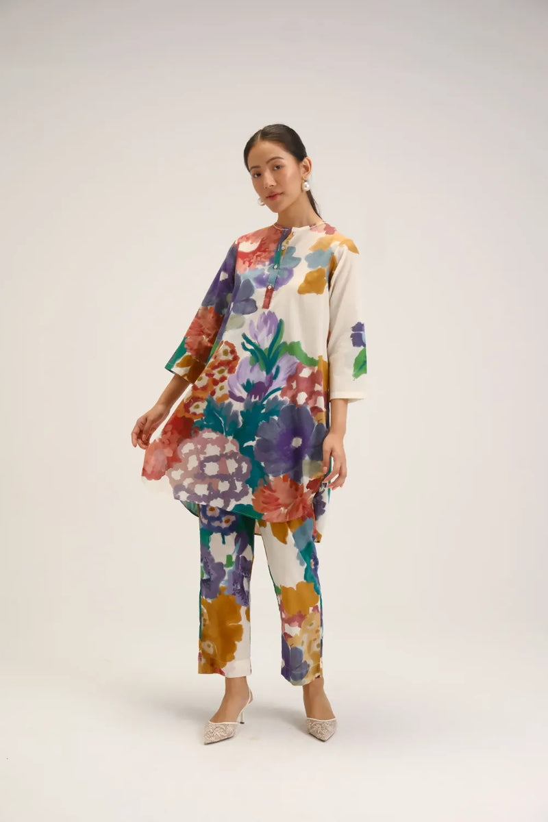 Farah White Short Kurta Set cotton light kurta set by YAM in white for women Worldwide