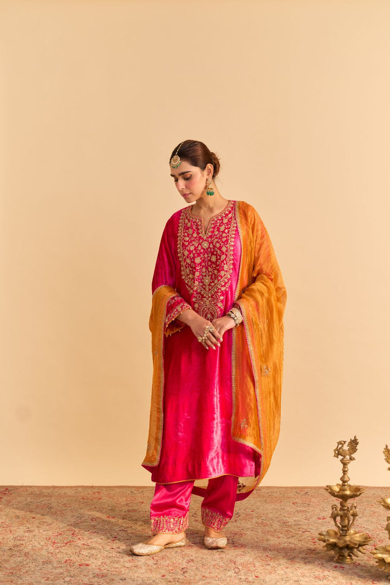 Fareeha - Hotpink Kurta with Salwar and Dupatta silk by SHEETAL BATRA in pink color for women Worldwide