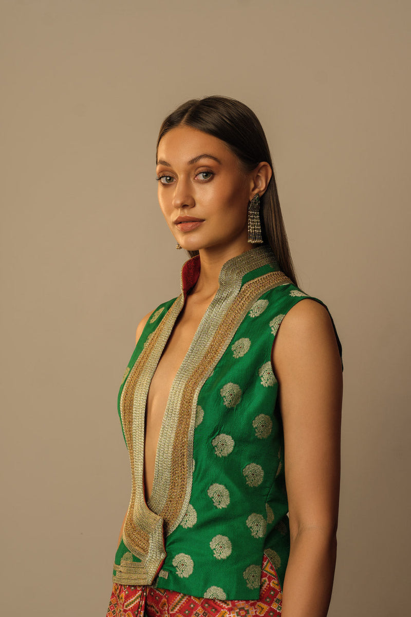 Fatuhi zari waistcoat blouse emerald green silk by Mallika Mathur in green color for women Worldwide