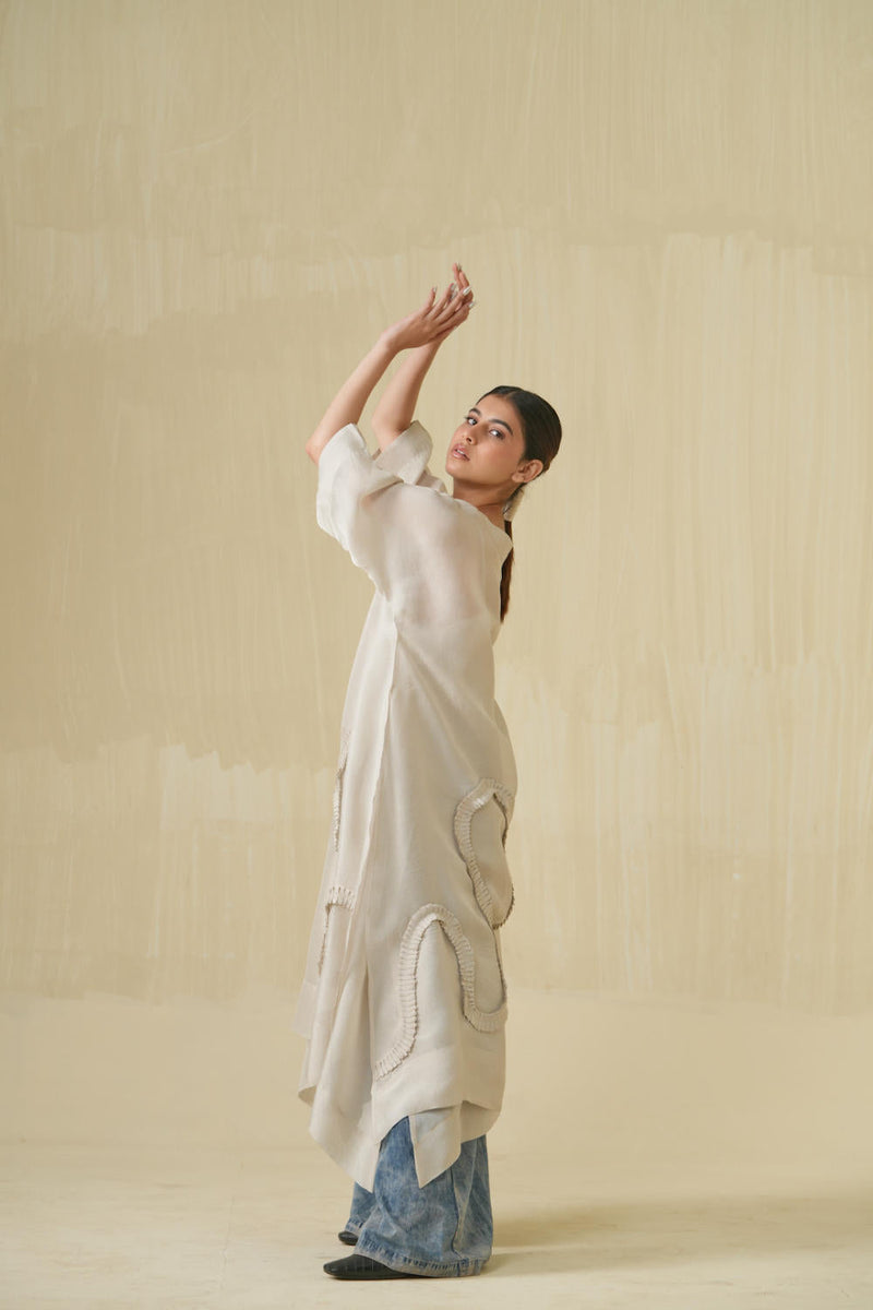 Flamingo Tunic - Silver tissue kaftans and tunics by Stoique in silver for women Worldwide