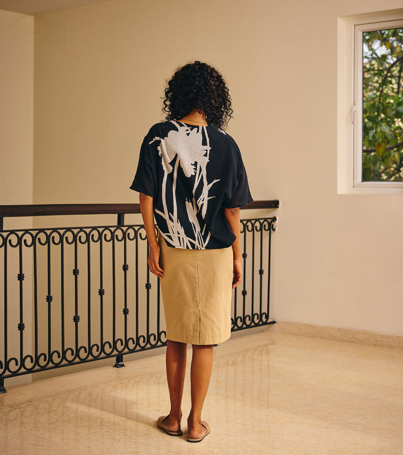 Fleeting feelings top cotton by Khara Kapas in black for women Worldwide